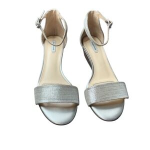 Alex Marie Mairitwo‎ metallic leather upper sandal manmade lining. Size  8.5
